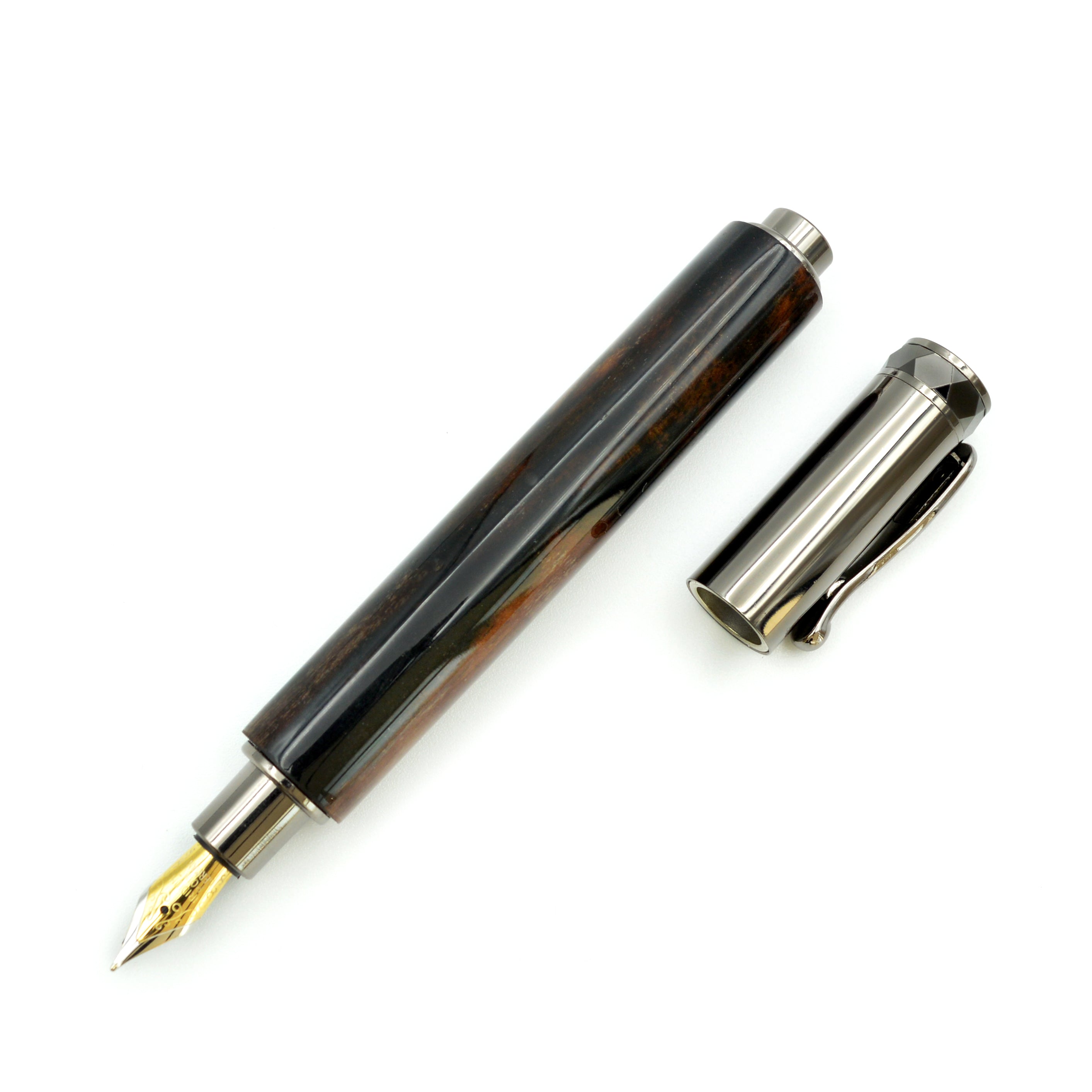 Asia - Penna stilografica in legno di ebano macassar