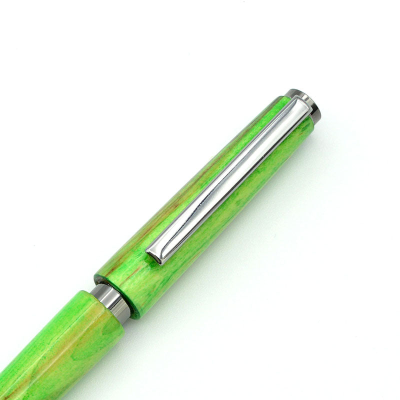 EVERGREEN - Penna artigianale realizzata a mano in legno di lilla. Made in Italy. Pezzo Unico